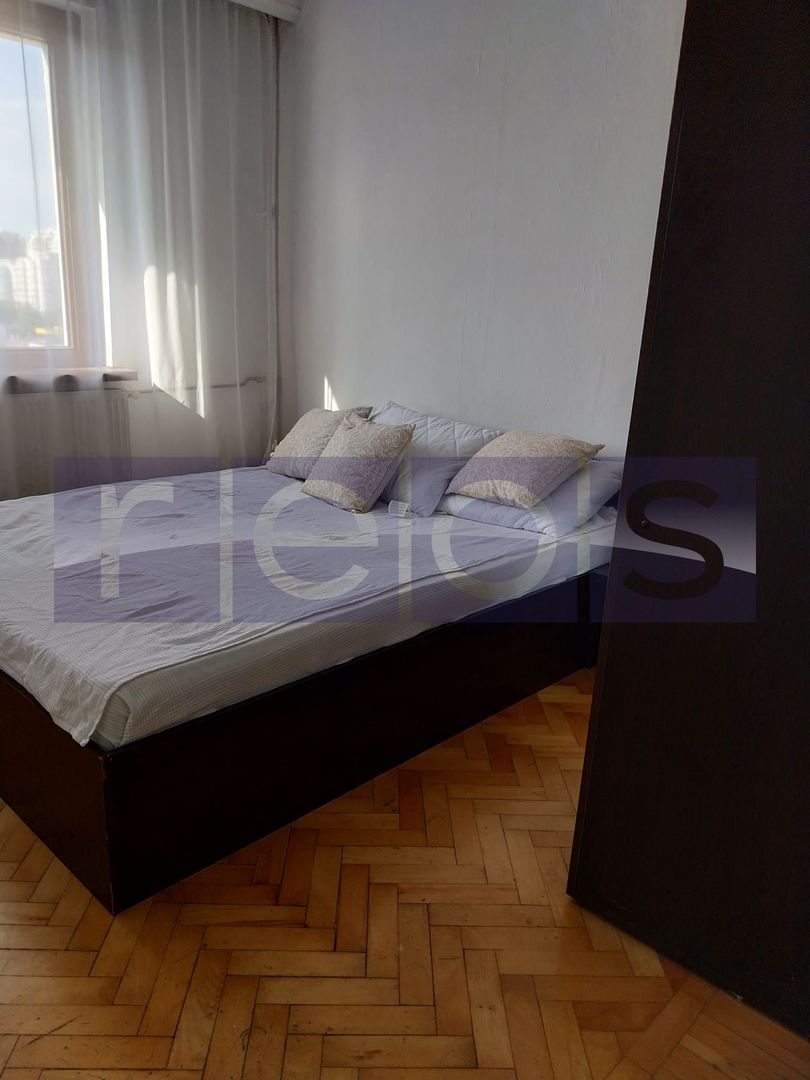 VANZARE 4 CAMERE DECOMANDAT DRISTOR- MIHAI BRAVU - Poză 6