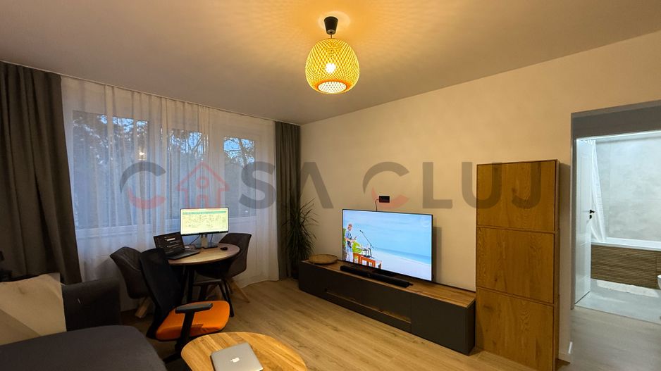 2 camere la cheie, etaj intermediar, Iulius Mall - Poză 1