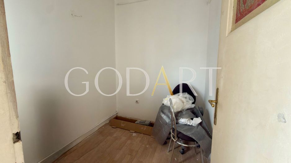 APARTAMENT 4 CAMERE | RENOVAT | BOXA | CURTE COMUNA - Poză 12