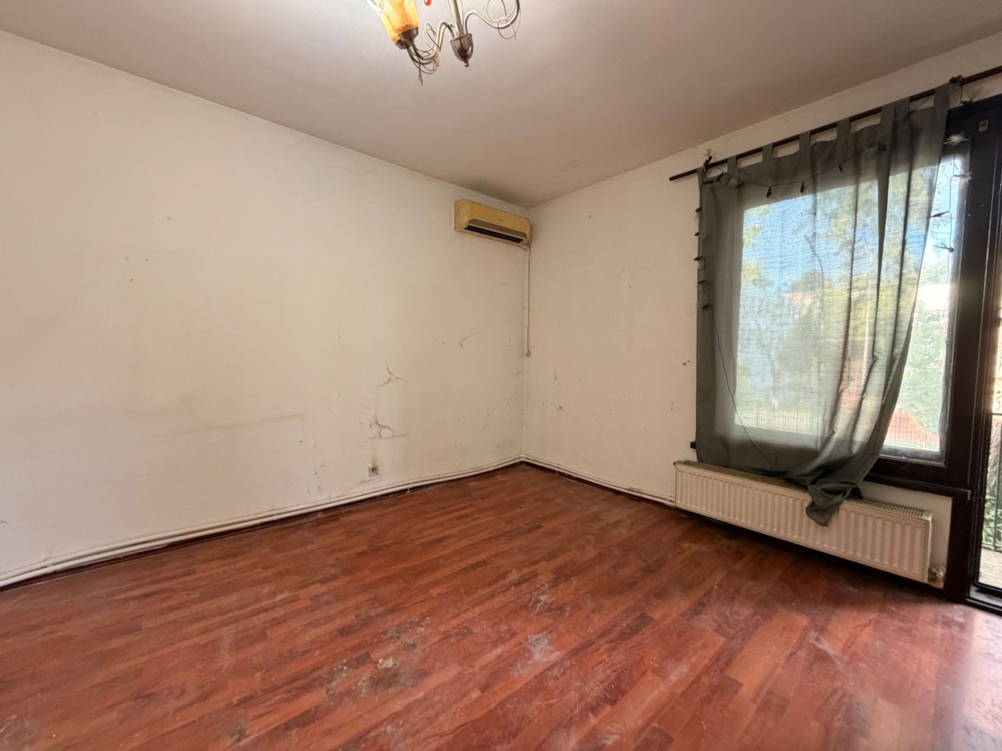 APARTAMENT 2 CAMERE | PRIMAVERII | NECESITA RENOVARE - Poză 2