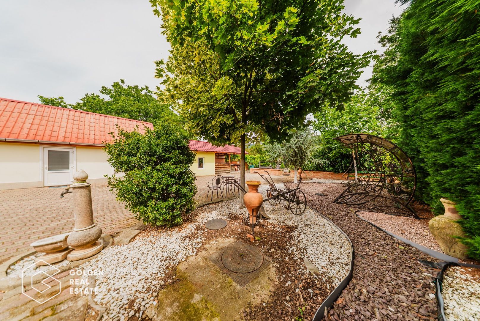 Afacere la cheie: Pensiune functionala sau casa de locuit, Ghioroc - Poză 64