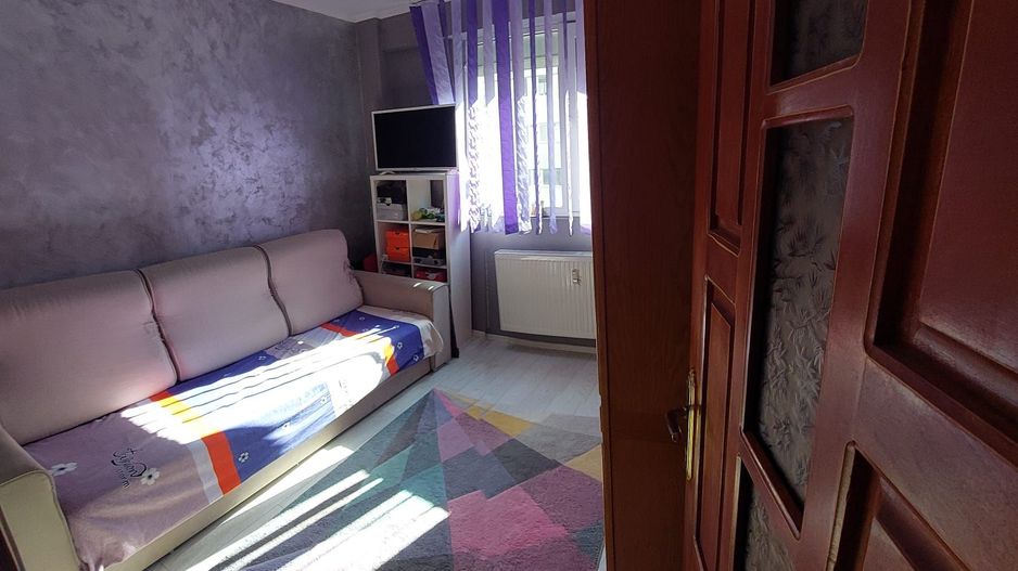 Apartament cochet cu 2 camere - Str.  Soldat Zambila Ionita 3 - Poză 1