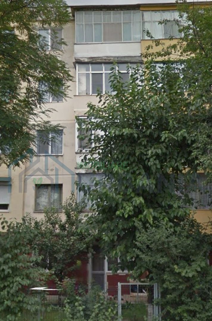 Apartament 3 camere, nudă proprietate, investiție, Podu Roș, Iași - Poză 1