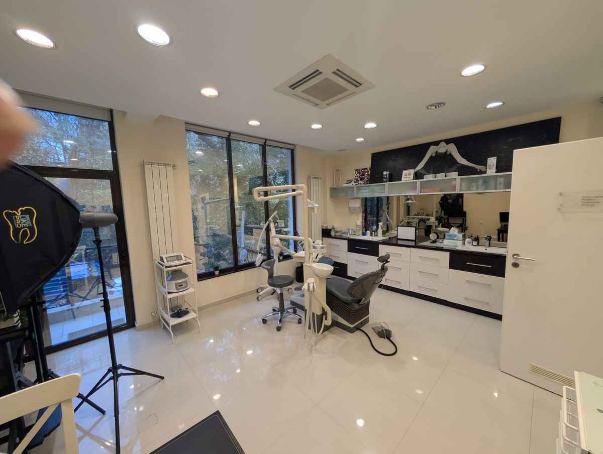 Vila disponibilă pentru închiriere| Cotroceni |P+2E+M - Poză 1