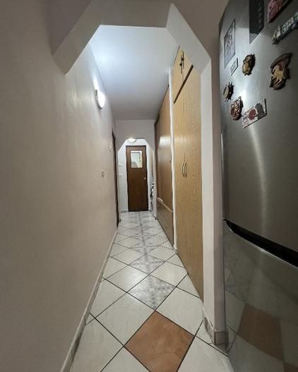 Apartament 3 camere parter decomandat, 67,7 mp, mobilat metrou - Poză 11
