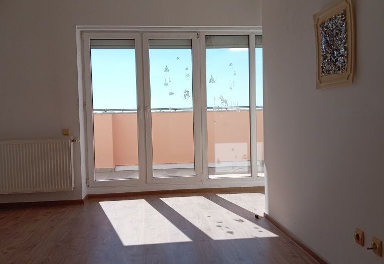 De vanzare apartament, zona Titan in Complex Edenia - Poză 1