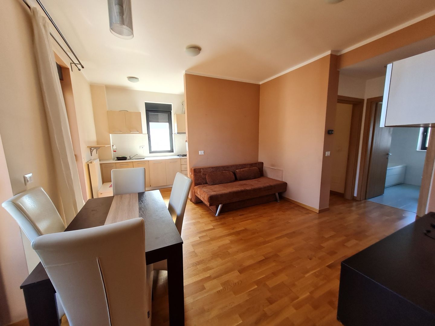 Apartament 3 camere în imobil nou - Poză 5
