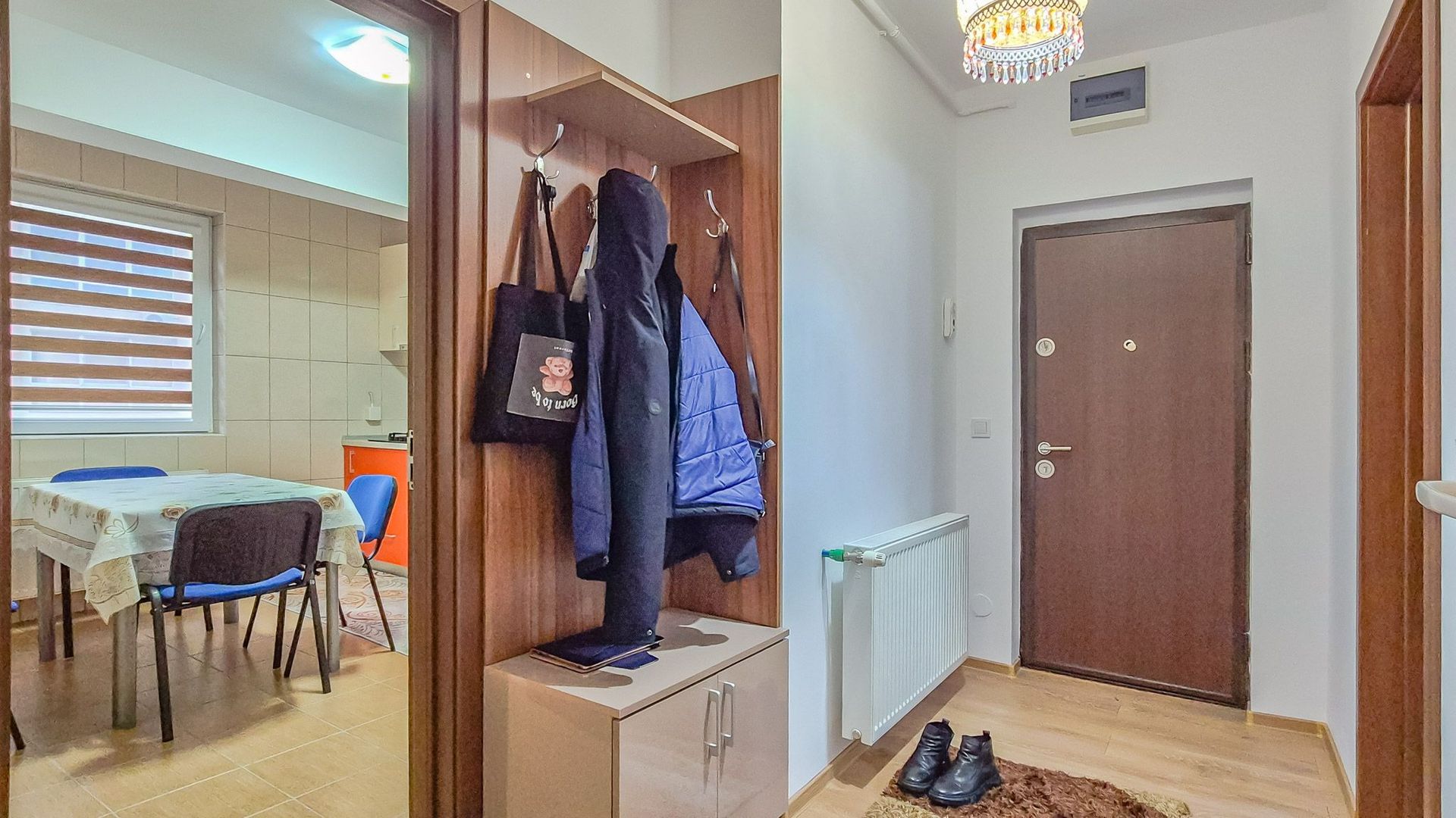 Apartament Spațios de 2 Camere | Zona Răcădău | 2 Băi | Loc de Parcare - Poză 8