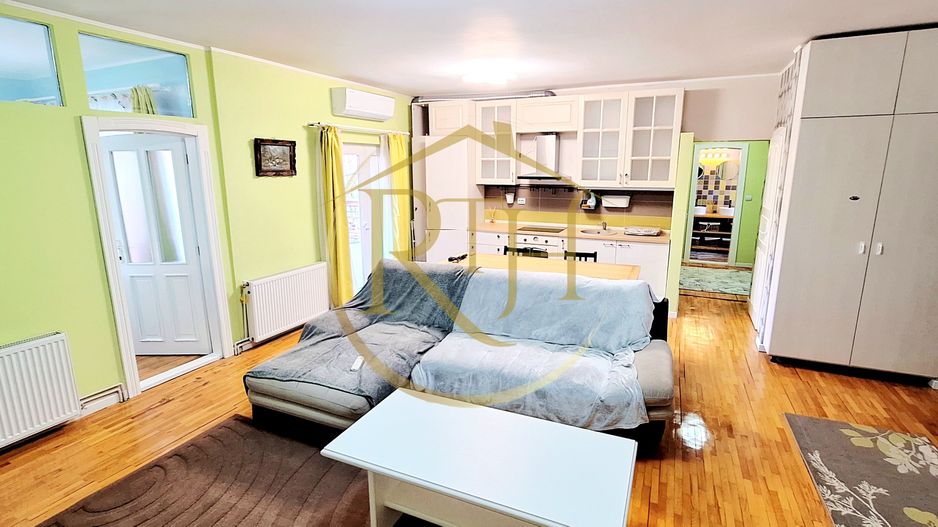 Oferim spre inchiriere un apartament cu 3 camere,modern, zona Spitalul Judetean - Poză 8