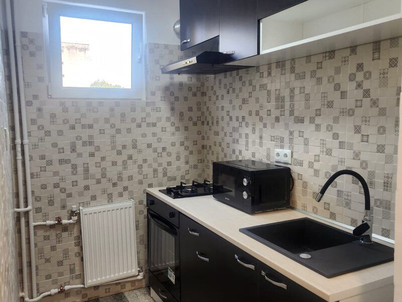 Apartament 2 camere de vanzare - Poză 1