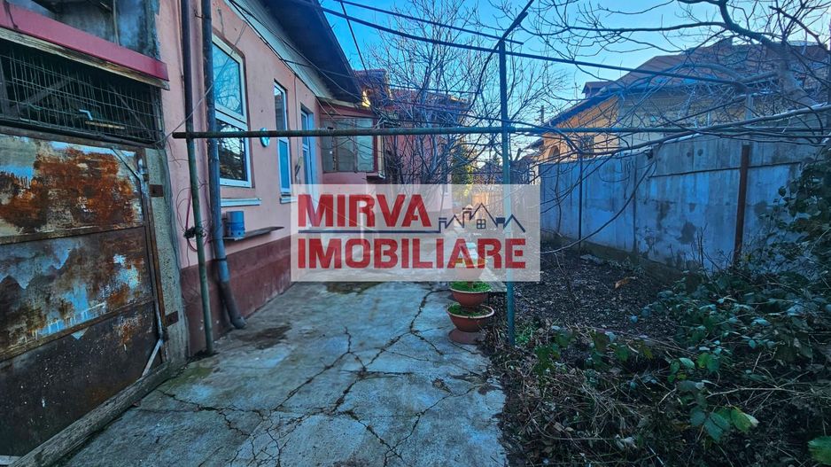 Casă cu arhitectură interbelică, 5 camere, teren 409 mp – Central - Poză 59