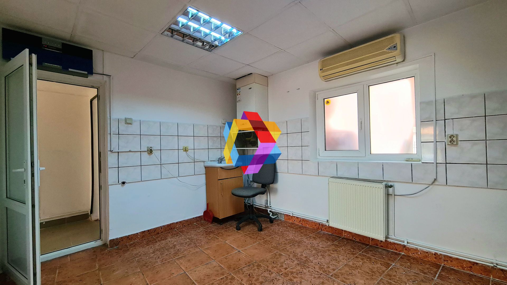 Spatiu comercial de închiriat Brasov - 40 mp # plus-imo.ro - Poză 4
