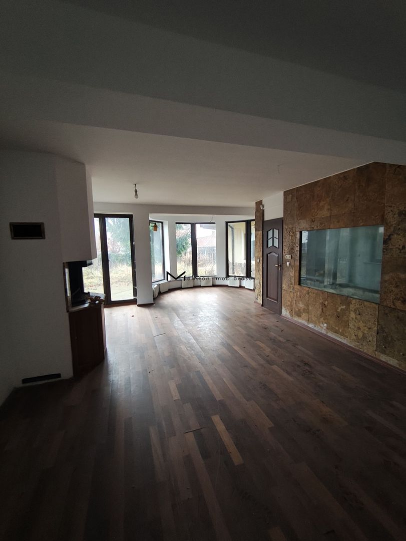 Proprietate amplă cu două case și teren generos, Brașov – str. Cariere - Poză 9