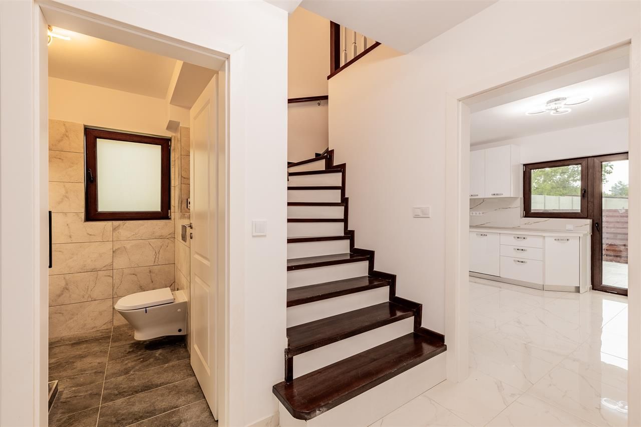 Vila in cartier rezidential, oportunitate personalizare interioare,Halchiu - Poză 11