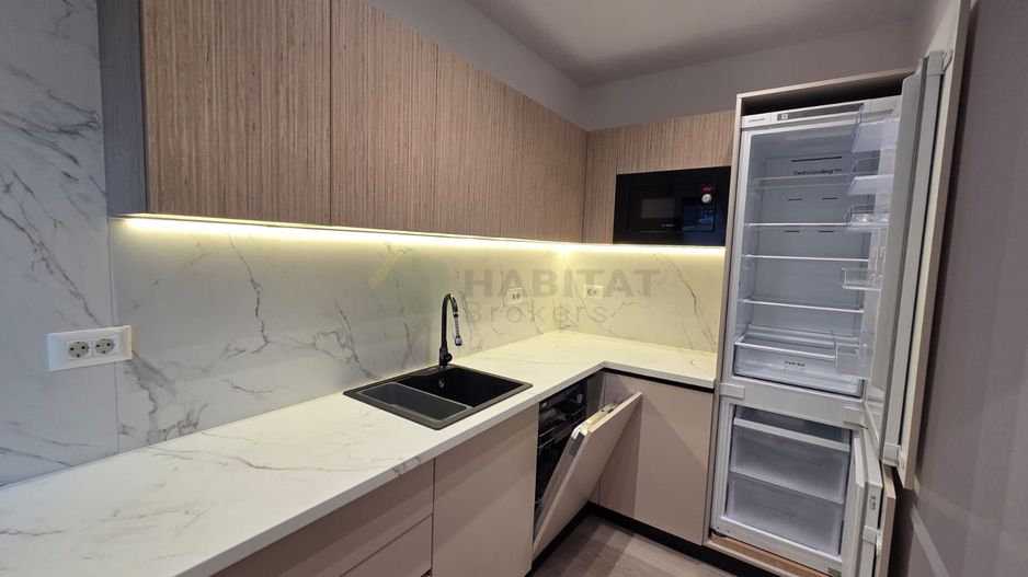 Apartament spectaculos cu grădină privată de 152 mp – disponibil spre închiriere - Poză 9