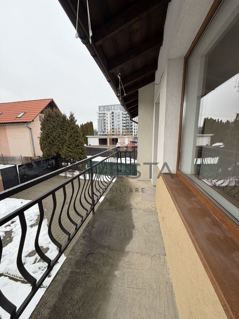 Casa deosebita de inchiriat- zona Mihai Romanul - Poză 23