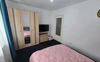 Apartament cu 2 Camere, Etaj 1, Zona Cetate - Poză 2