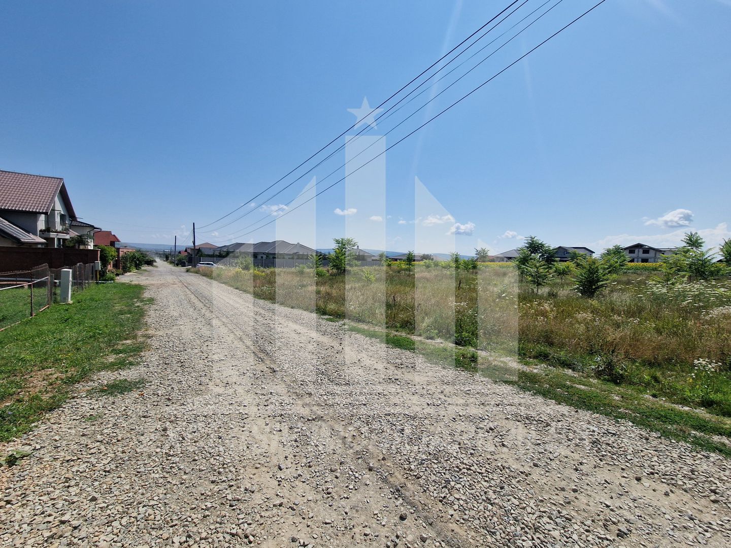 Teren intravilan | De vanzare | 550 mp | 25 ml deschidere | Micesti - Poză 1