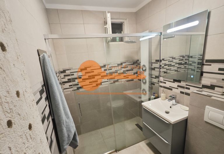 Apartament 3 Camere Complet Renovat | Metrou 1 Mai - Poză 10