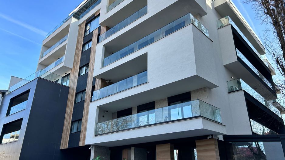 Penthouse Lux 4 camere / Terasa 120mp | Parcare | Domenii Expozitiei - Poză 1