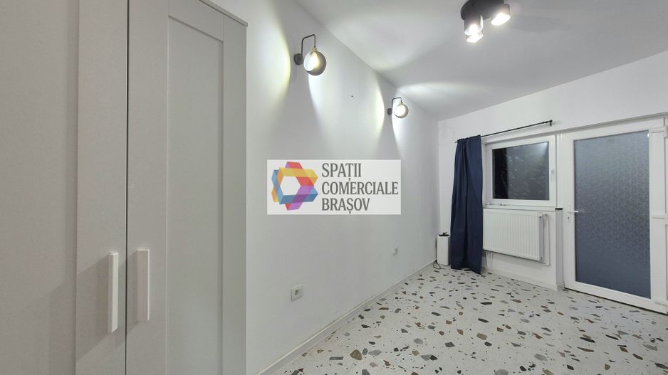 Spatiu de birouri la casă - 225 mp - Poză 21