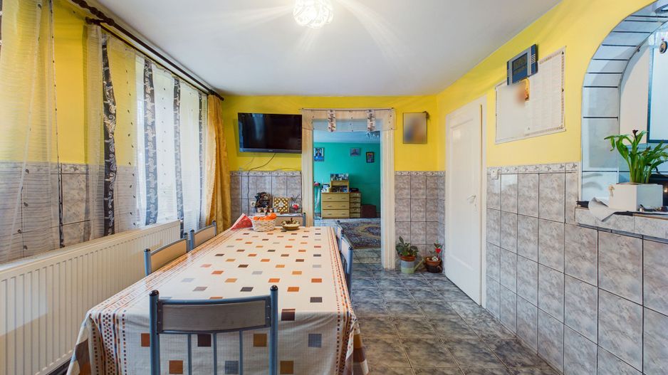 Casă cu 8 camere zona Aradul Nou - Poză 11