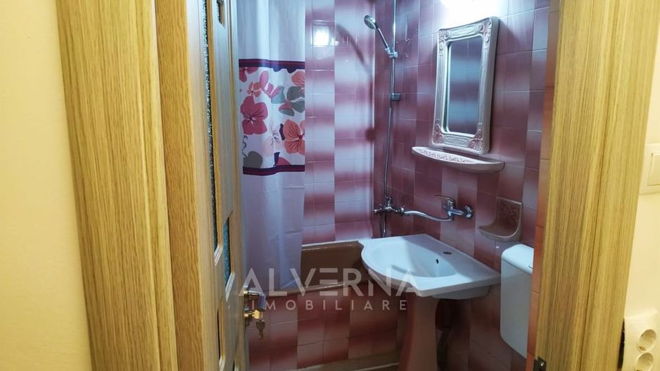 Apartament 2 camere | 52mp + 2 balcoane | loc parcare | Plopilor - Poză 6