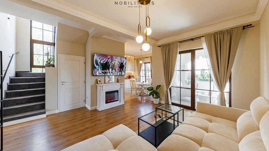 Casa Superba cu Garaj | 4 dormitoare | Langa Padure & Lac | - Poză 4