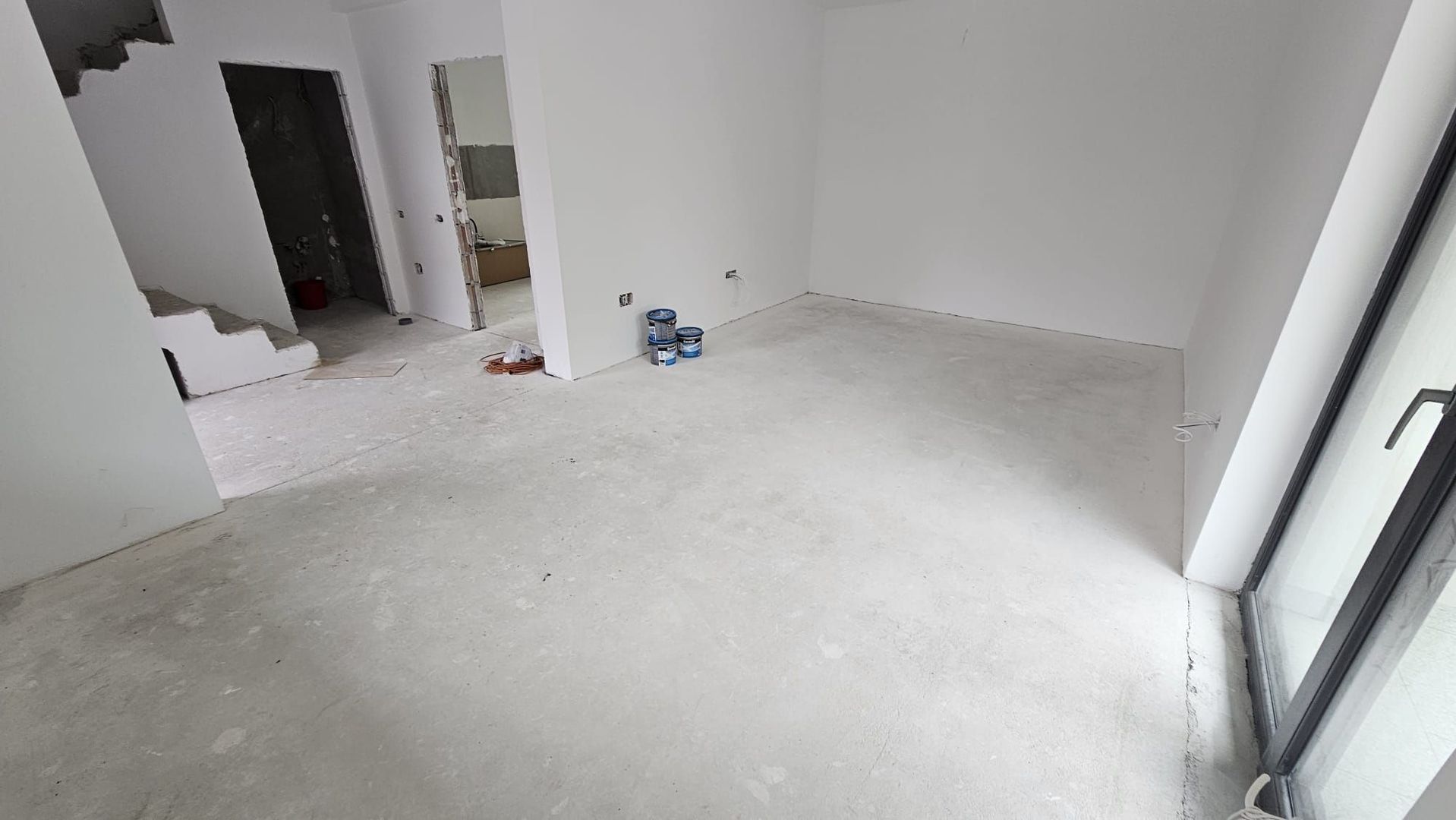 CASA DUPLEX - TOATE UTILITATILE, STRADA ASFALTATA, ACTE GATA, COMIS 0% - Poză 5