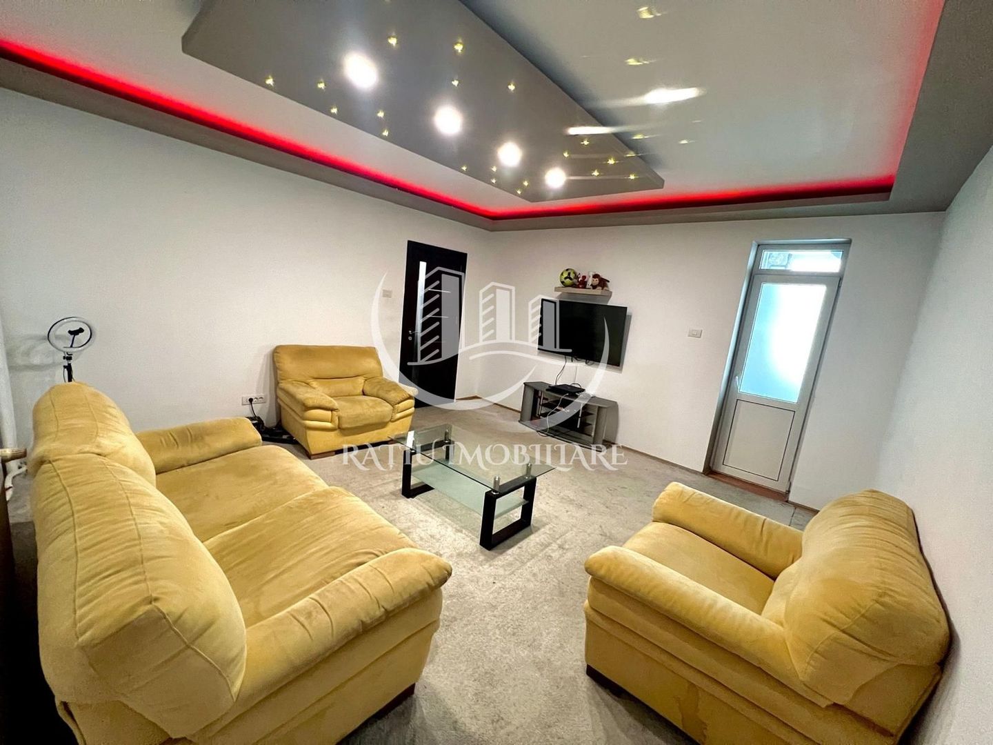 Apartament cu 4 camere | Zona Centrala | General Magheru | Oradea - Poză 1