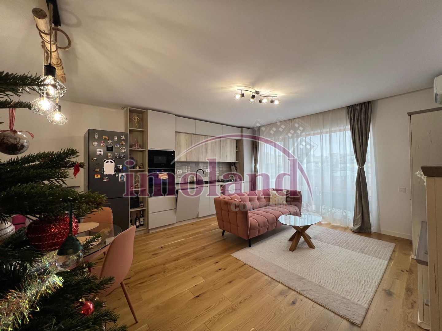 Apartament 2 camere cu parcare - Uranus - Poză 2