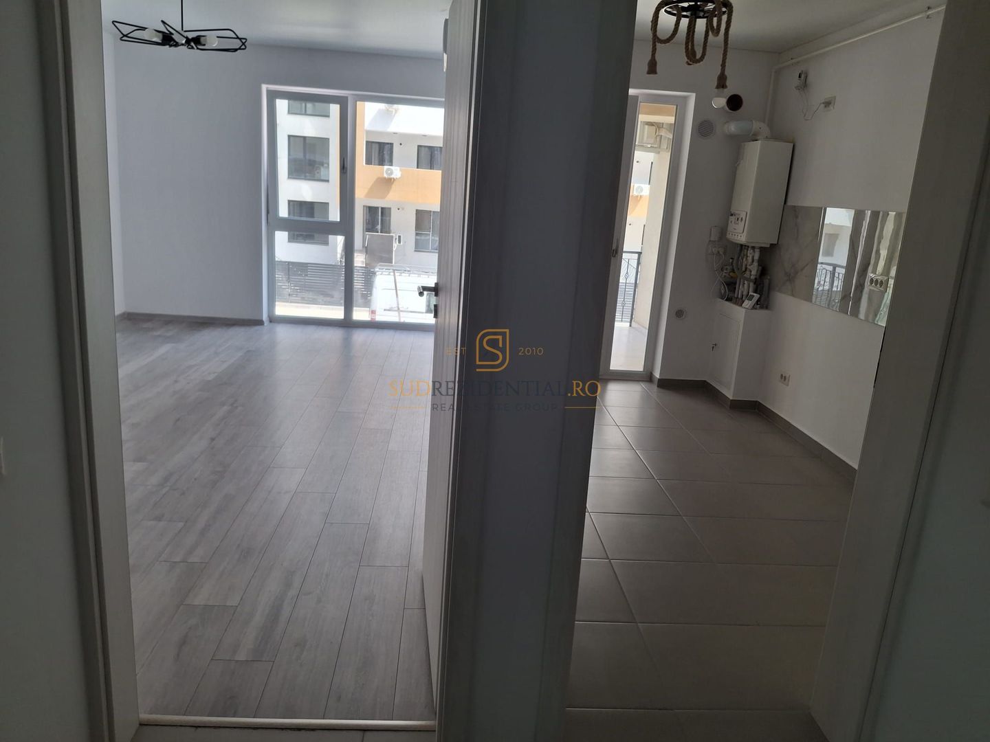Garsoniera spatioasa, prima inchiriere, metrou Berceni, Biruintei - Poză 7