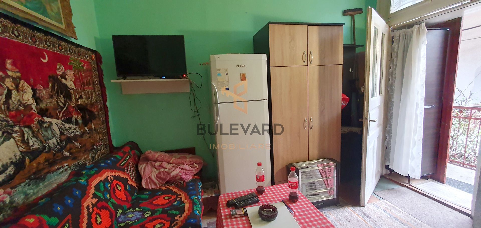 Garsoniera de 11 mp, Str. Regele Ferdinand! - Poză 5