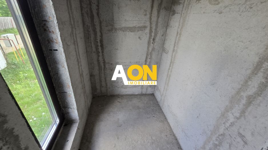 Casa Individuala 4 Camere, 2 Bai, 500mp Teren - Poză 3