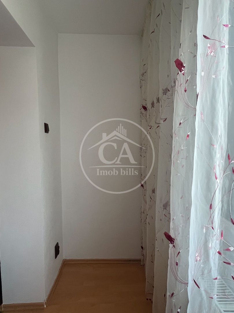 Apartament cu 3 camere de închiriat în zona Rogerius, Oradea - Poză 10