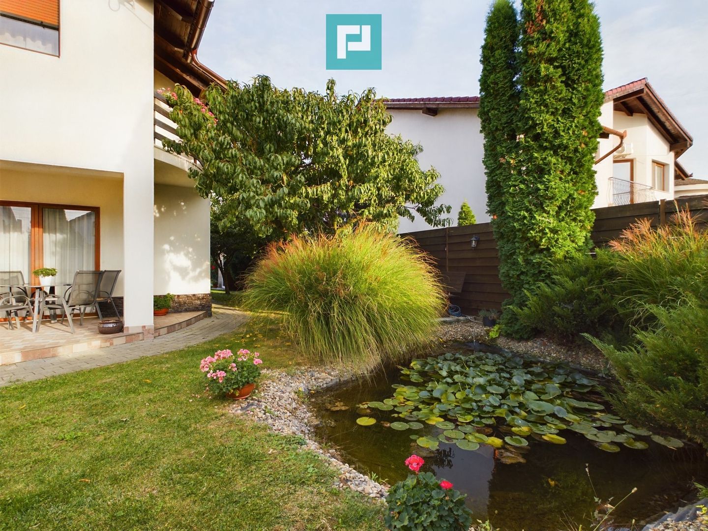 Vilă cu 5 camere de vânzare în zona Aradul Nou - Poză 7