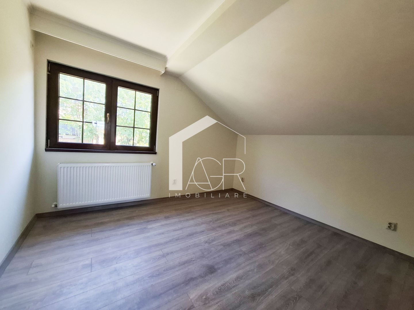 Casa P+M, cu 4 camere, Paulesti - Poză 19