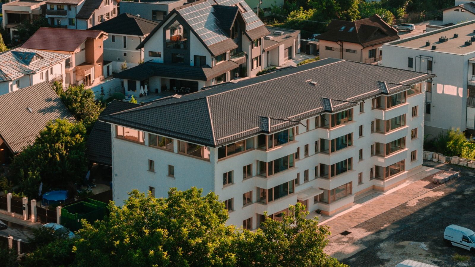Titan- Bloc boutigue- apartament 3 camere - Poză 1