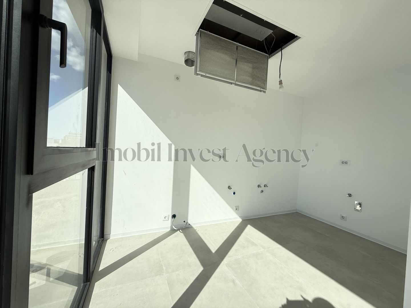 Apartament 4 camere de vanzare One Lake Club - Poză 5