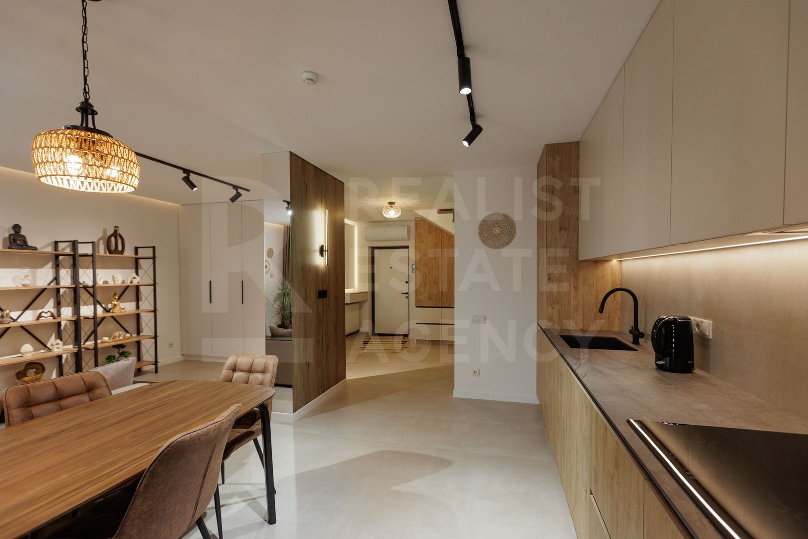 Chirie, apartament, 3 camere, strada Onisifor Ghibu, Buiucani - Poză 10