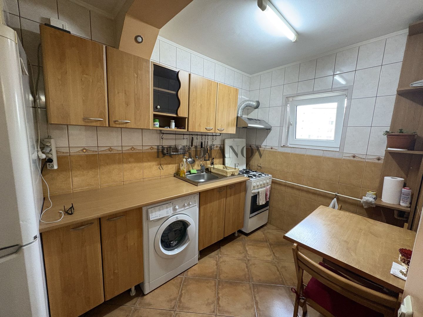 Apartament cu 3 camere - Metrou Nicolae Grigorescu - 50.9 mp total - Poză 9
