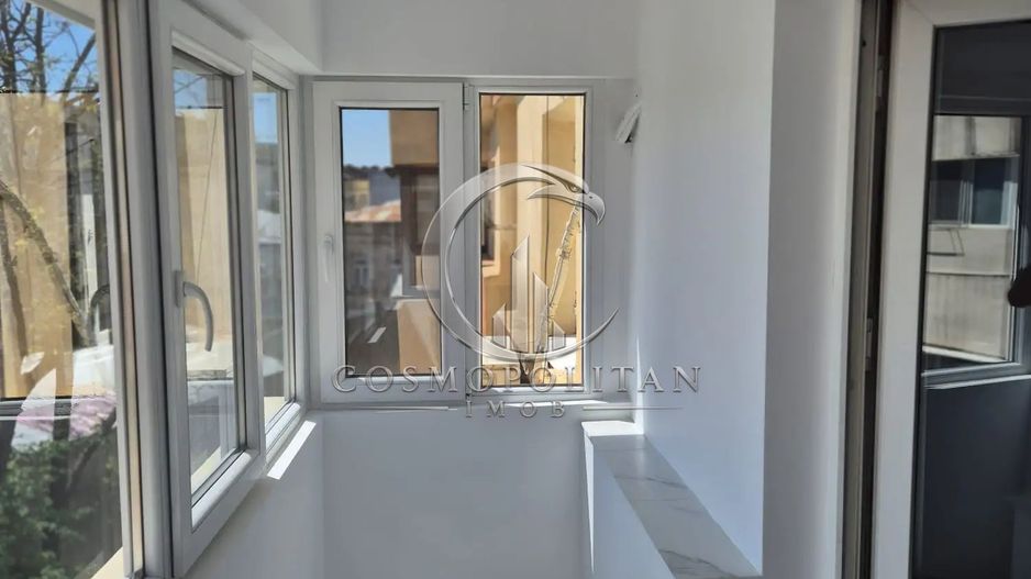 Apartament cu 3 camere ~ zona Centru ~ etaj 4 ~ confort 1 - Poză 6