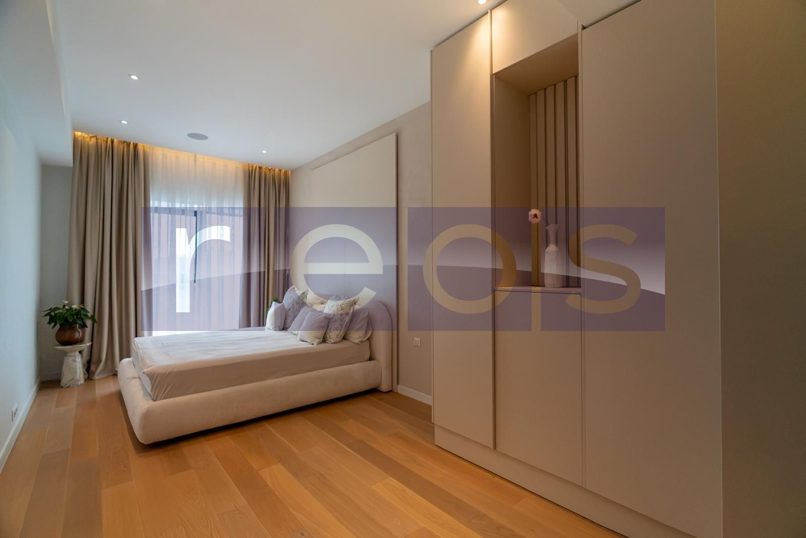VANZARE APARTAMENT 3 CAMERE 100MP | ONE VERDI | ULTRAFINISAT | PARCARE - Poză 11