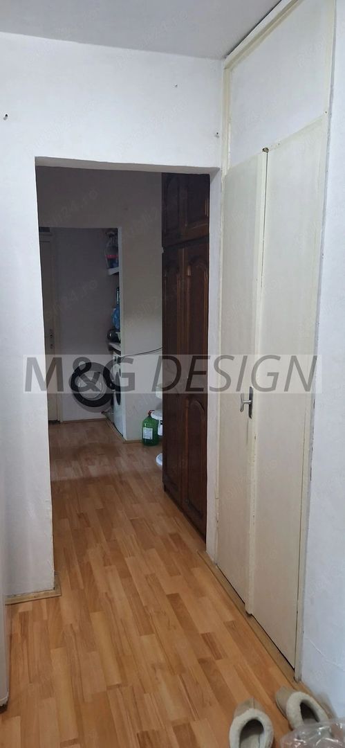 3 camere decomandat parter Lipovei - Poză 5