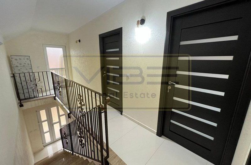 Vila moderna 4 camere 2 bai Popas Pacurari - Poză 8