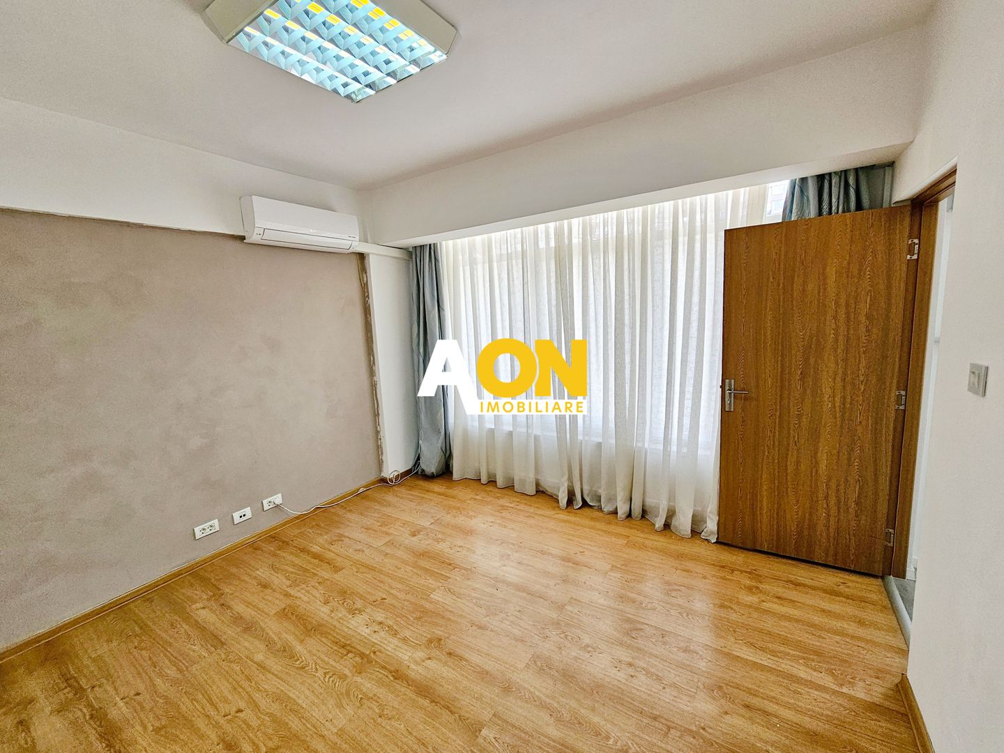 Spatiu de birouri, 37 mp utili, etaj 1, zona Centru - Poză 4