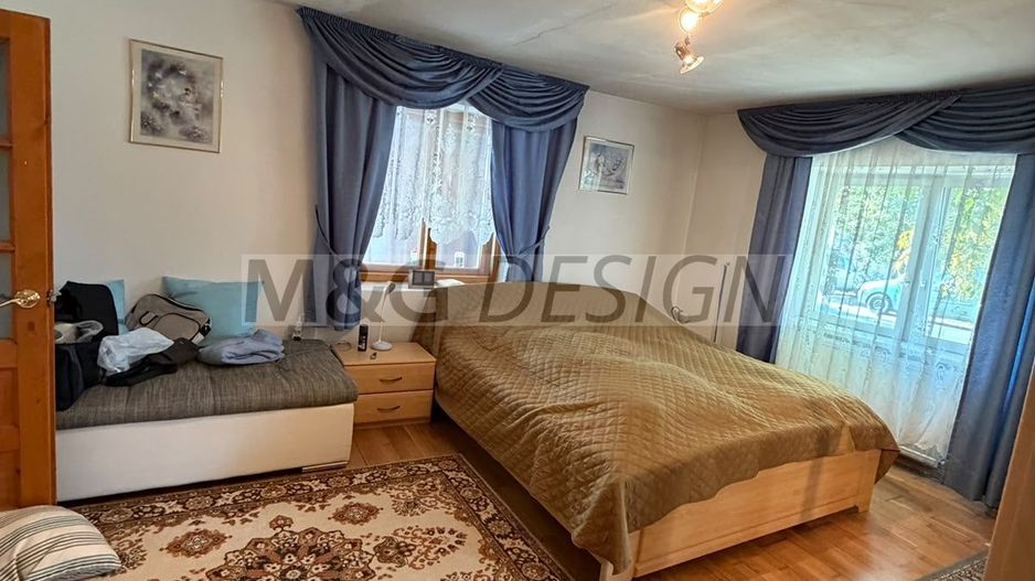 Casa nemteasca 4 camere Uivar - Poză 2