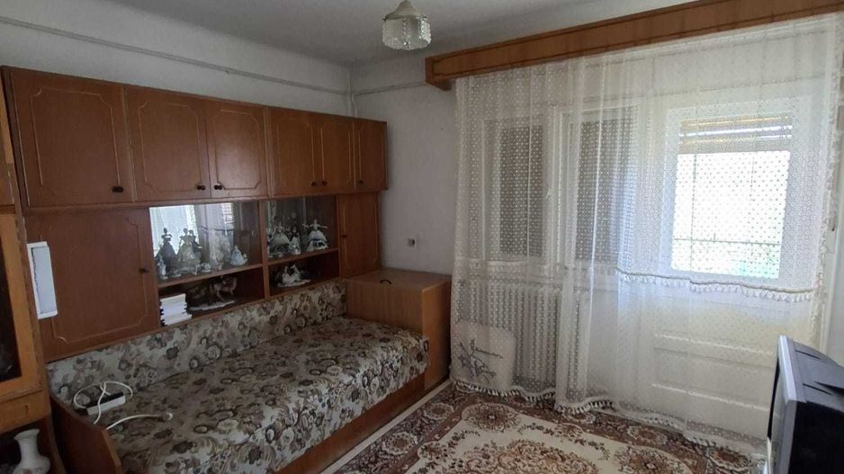 BRASADAS vinde casa cu etaj in zona Bercu Rosu. - Poză 7