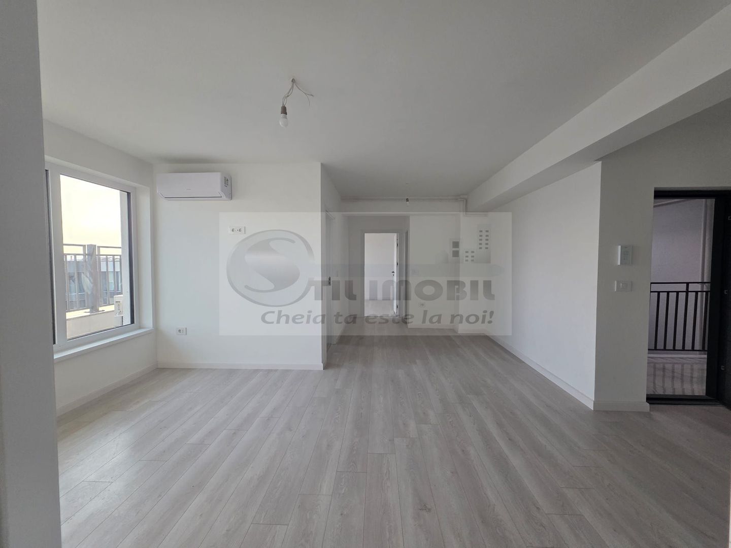 Apartament 3 camere – Etaj 3, 2bai – Str. Soarelui, Păcurari - Poză 2
