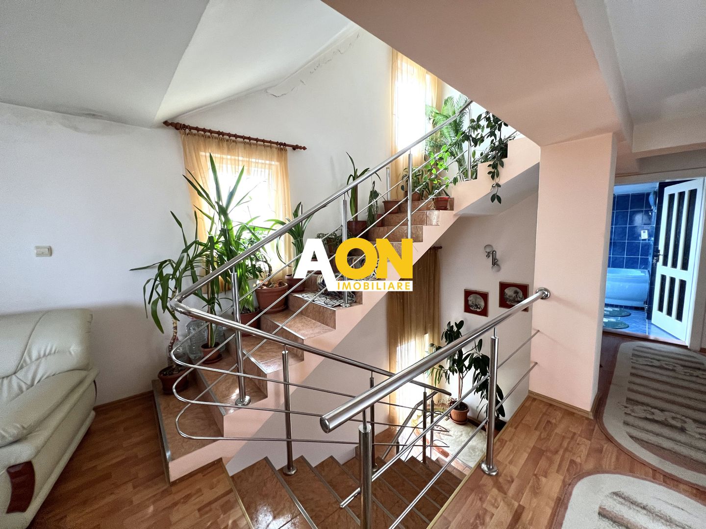 Casa pretabila Pensiune/Camin de Varstnici + Spatii Comerciale Parter - Poză 8